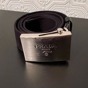 Men’s Prada belt